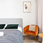 Metro Plocka Exquisite By Renters Daire *