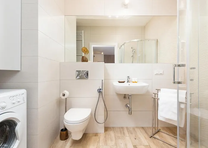 Metro Plocka Exquisite By Renters Apartment *