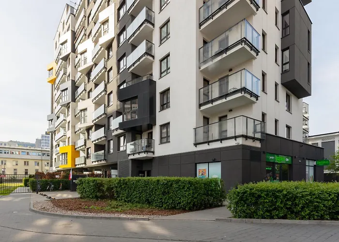Metro Plocka Exquisite By Renters Warsaw